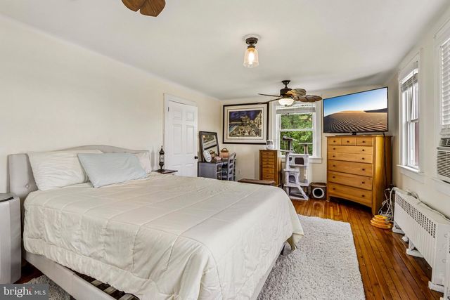 3 S BRIDGEPORT RD, Bridgeport, NJ 08014