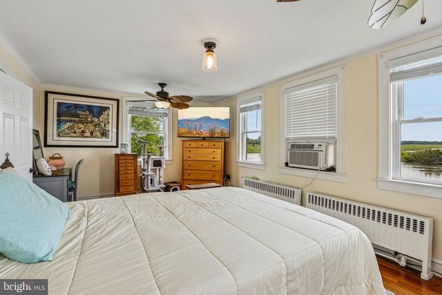3 S BRIDGEPORT RD, Bridgeport, NJ 08014