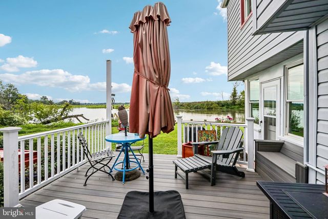 3 S BRIDGEPORT RD, Bridgeport, NJ 08014