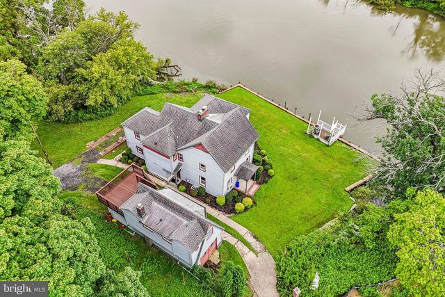 3 S BRIDGEPORT RD, Bridgeport, NJ 08014