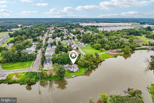 3 S BRIDGEPORT RD, Bridgeport, NJ 08014