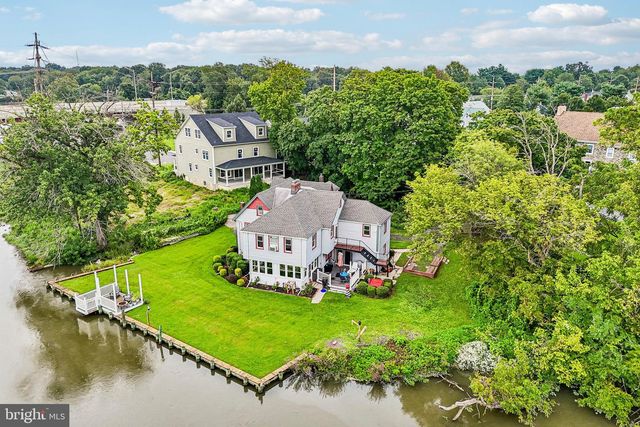 3 S BRIDGEPORT RD, Bridgeport, NJ 08014
