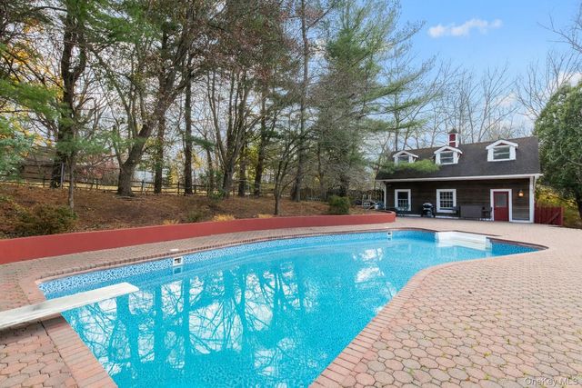 7 Dickson Lane, Bedford Corners, NY 10549