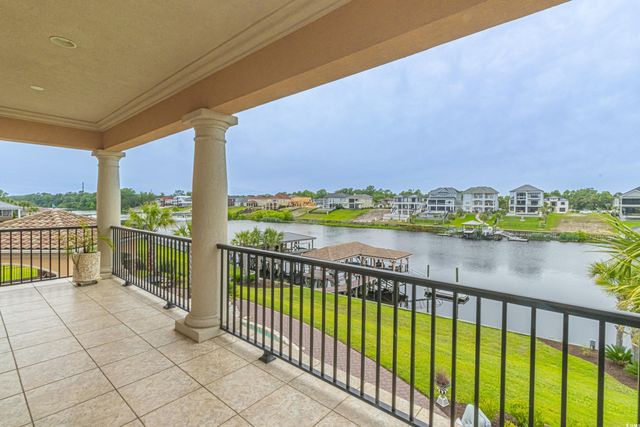 5208 Nightingale Dr., Myrtle Beach, SC 29577