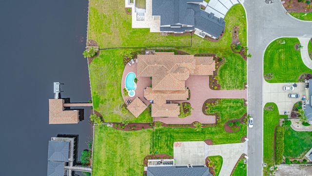 5208 Nightingale Dr., Myrtle Beach, SC 29577