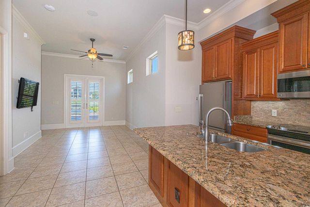 5208 Nightingale Dr., Myrtle Beach, SC 29577