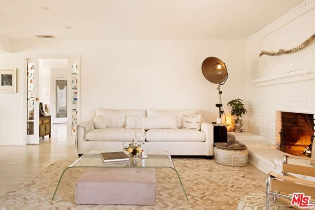 1114 Mercer Avenue, Ojai, CA 93023