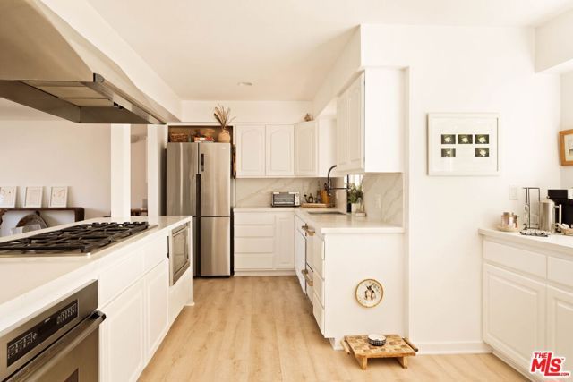 1114 Mercer Avenue, Ojai, CA 93023