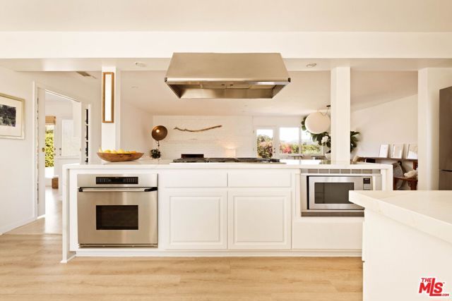 1114 Mercer Avenue, Ojai, CA 93023