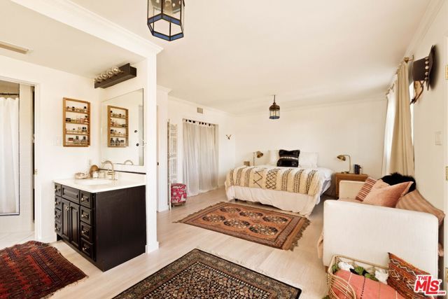 1114 Mercer Avenue, Ojai, CA 93023