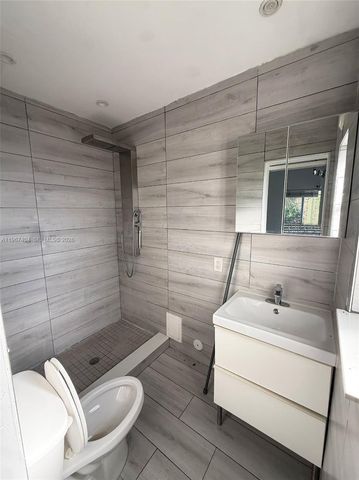 648 NE 80th St, Miami, FL 33138