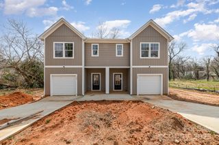 126 E Bell Street, Statesville, NC 28677