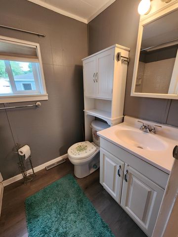 4920 E 27th Avenue, Lake Station, IN 46405