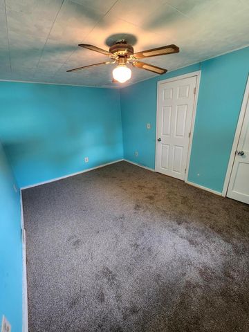 4920 E 27th Avenue, Lake Station, IN 46405