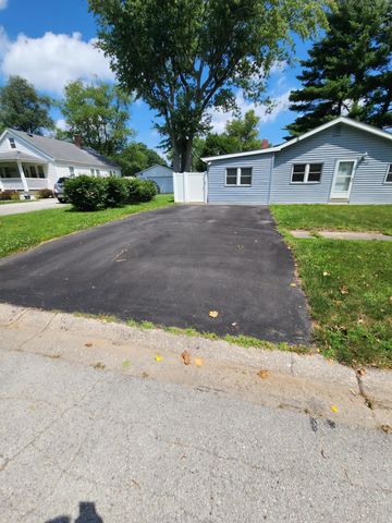 4920 E 27th Avenue, Lake Station, IN 46405