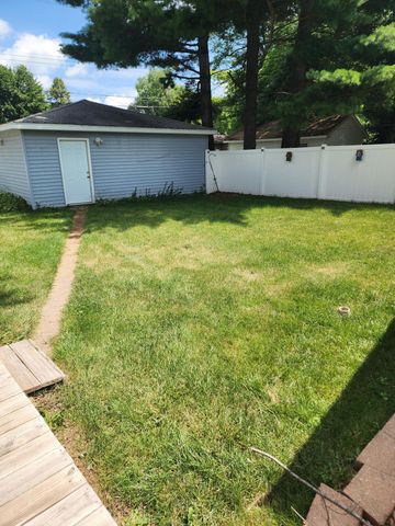 4920 E 27th Avenue, Lake Station, IN 46405