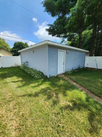 4920 E 27th Avenue, Lake Station, IN 46405