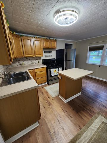 4920 E 27th Avenue, Lake Station, IN 46405