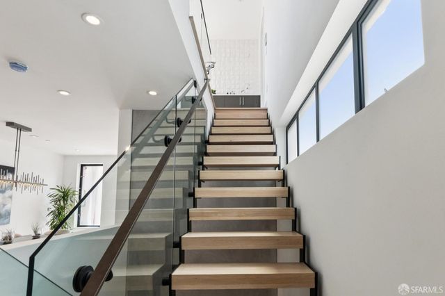 51 Bernard Street, San Francisco, CA 94133