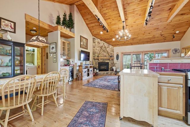 292 Hollyberry Circle, Hayesville, NC 28904