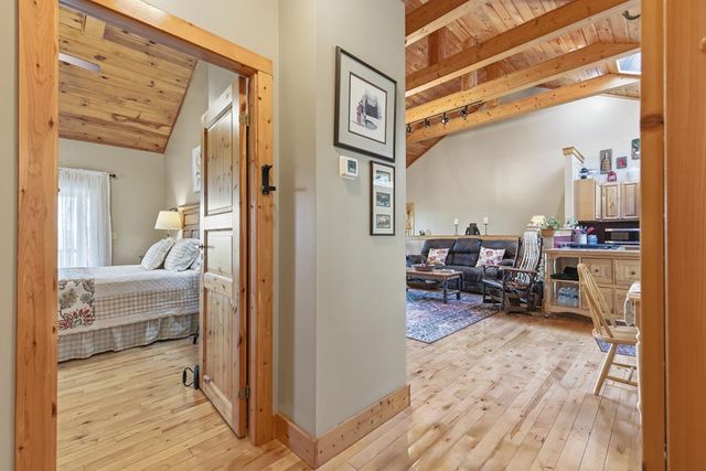 292 Hollyberry Circle, Hayesville, NC 28904