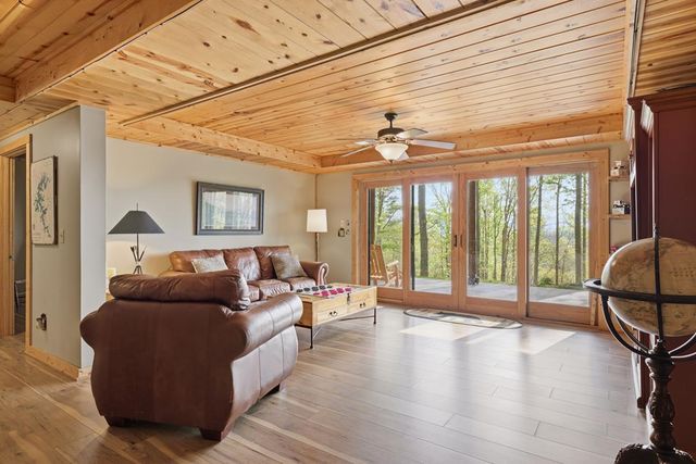 292 Hollyberry Circle, Hayesville, NC 28904