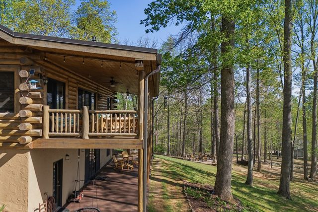 292 Hollyberry Circle, Hayesville, NC 28904