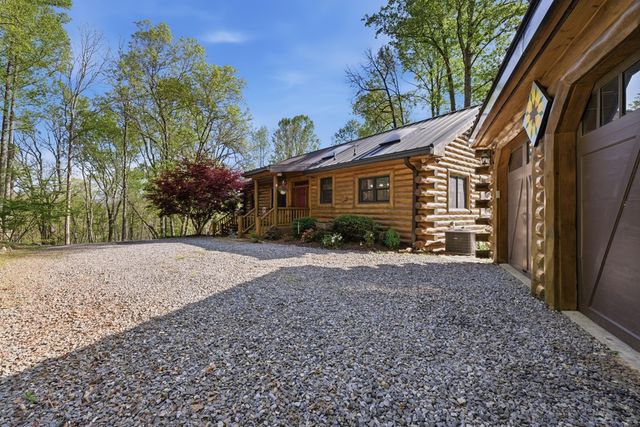 292 Hollyberry Circle, Hayesville, NC 28904