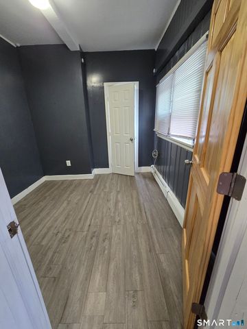 66 Edgewood Street, Hartford, CT 06112