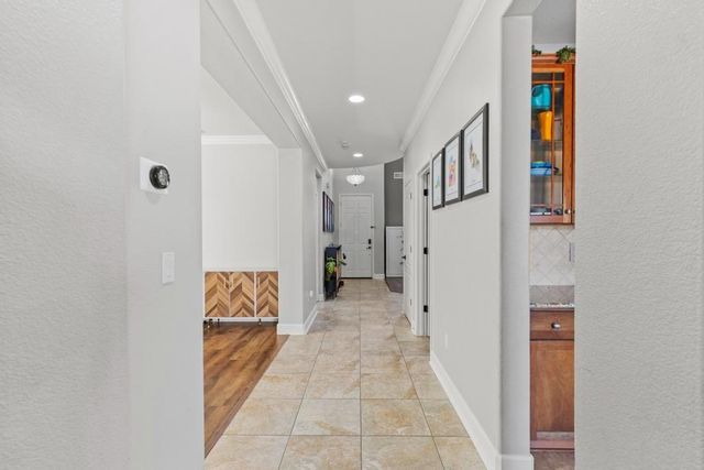 1911 Broken Bit Dr, Plumas Lake, CA 95961