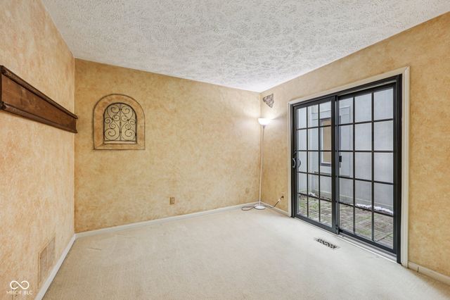 5174 Greensview Way, Avon, IN 46123