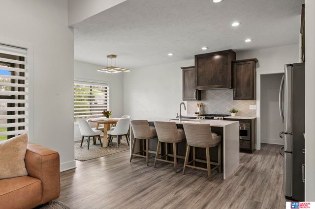 9005 Rock River Road, Lincoln, NE 68520