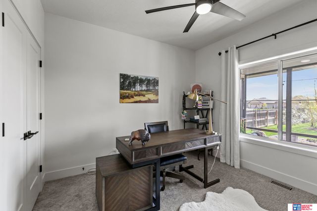 9005 Rock River Road, Lincoln, NE 68520