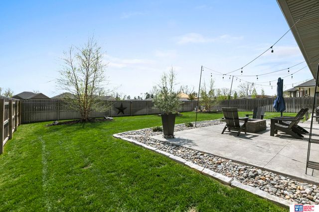 9005 Rock River Road, Lincoln, NE 68520