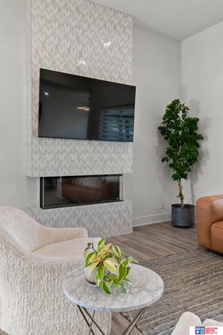 9005 Rock River Road, Lincoln, NE 68520