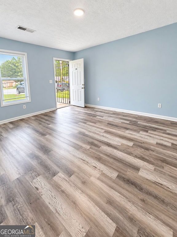 310 Freeport Drive, Lawrenceville, GA 30046 — photo 5