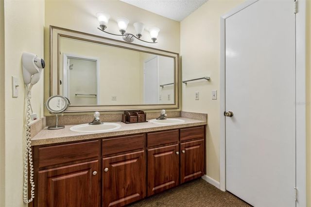 4243 OAK LOOP 35, Mulberry, FL 33860
