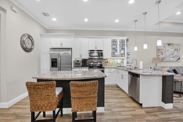 7818 Serra Way, Delray Beach, FL 33446