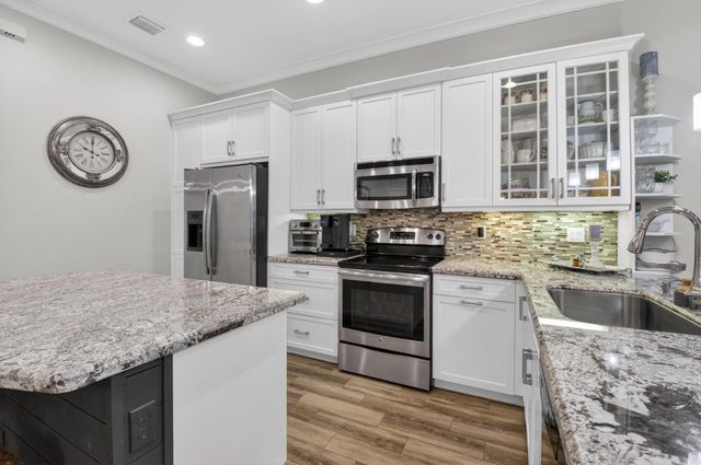 7818 Serra Way, Delray Beach, FL 33446