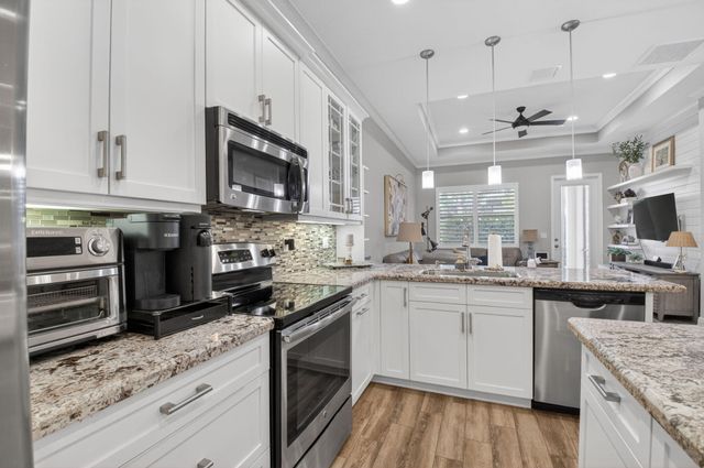 7818 Serra Way, Delray Beach, FL 33446