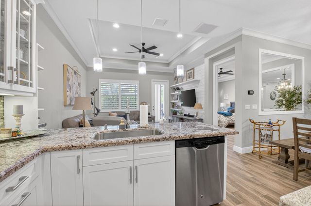 7818 Serra Way, Delray Beach, FL 33446