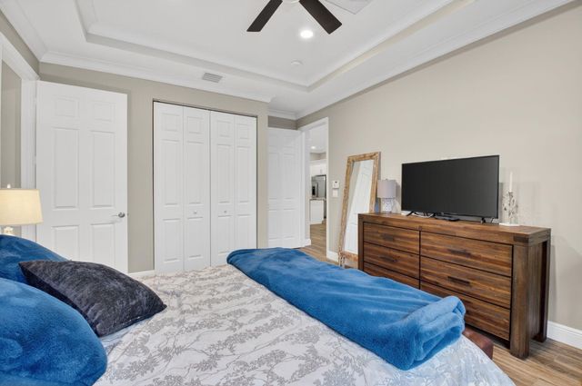 7818 Serra Way, Delray Beach, FL 33446