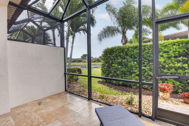 7818 Serra Way, Delray Beach, FL 33446