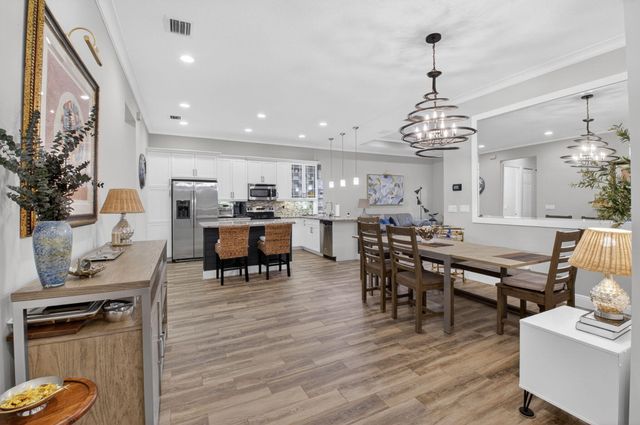 7818 Serra Way, Delray Beach, FL 33446