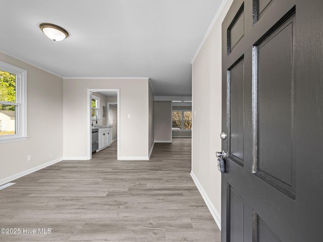 402 New River Drive, Jacksonville, NC 28540