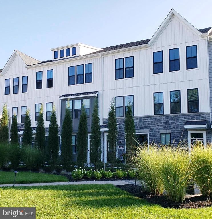 5202 DONATELLO DR, Princeton, NJ 08540