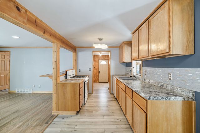 6006 SW 15th Street, Des Moines, IA 50315