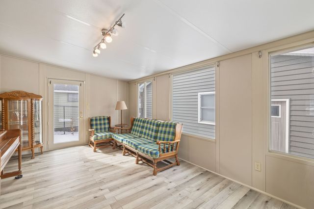 6006 SW 15th Street, Des Moines, IA 50315