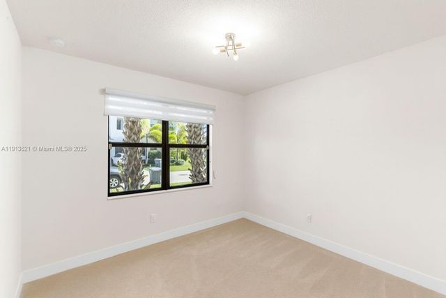 7464 Estero Dr, Lake Worth, FL 33463