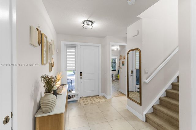 7464 Estero Dr, Lake Worth, FL 33463